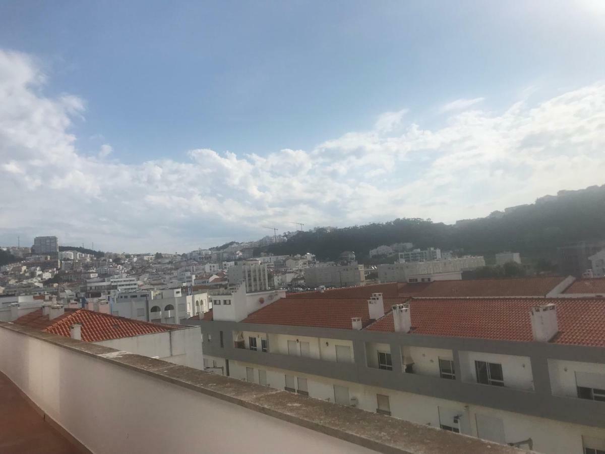Nazare Marisol Praia Екстер'єр фото